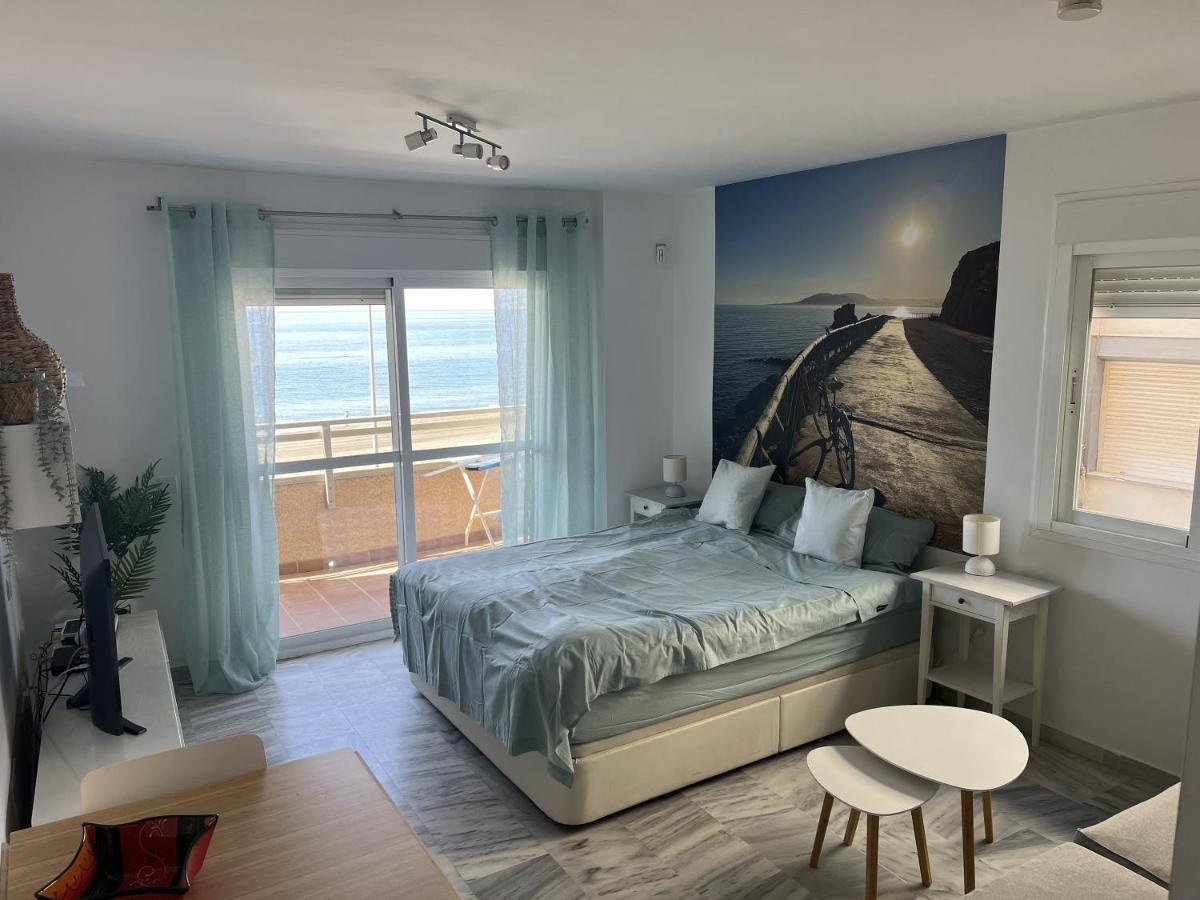 2 Sea Front Holiday home Rincon de la Victoria